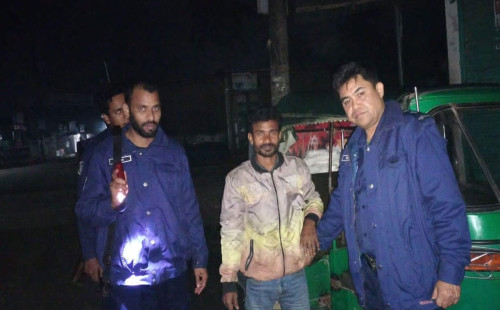 ডেভিল হান্ট অভিযানে গত ২৪ ঘণ্টায় আওয়ামী লীগের ৮ নেতাকর্মীকে গ্রেপ্তার 