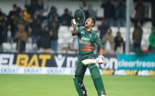 সাকিব অধ্যায়ের ইতি টেনে তিন ফরম্যাটের অধিনায়ক শান্ত 