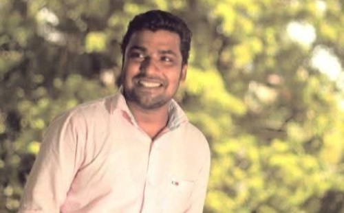ব্ল্যাকমেইল ও চাঁদা দাবি: রাঙ্গামাটির মোটেল জর্জে ওয়ার্ড মেম্বারকে আটকে রেখে টর্চার, আটক ২ 