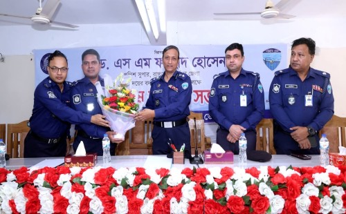 রাঙ্গামাটি জেলা পুলিশের উদ্যোগে পুলিশ সুপার ড. এস এম ফরহাদ হোসেনকে বিদায় সংবর্ধনা 