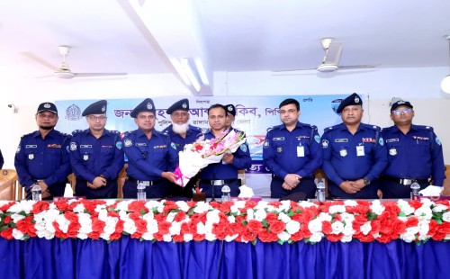 রাঙ্গামাটিতে নবাগত পুলিশ সুপারের বিশেষ কল্যাণ সভা: পেশাদারিত্ব ও জনবান্ধব পুলিশিংয়ের নির্দেশ 