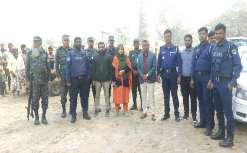 ঝিনাইদহ জেলার শৈলকূপা উপজেলায় অবৈধ ইটভাটায় পরিবেশ অধিদপ্তরের অভিযানে ২০ লাখ টাকা জরিমানা ও ইটভাটা ভাঙচুর 