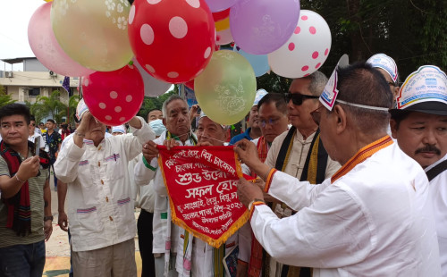 বর্ণাঢ্য আয়োজনে রাঙামাটিতে বিজু-সাংগ্রাই-বৈসু-বিষু উৎসবের উদ্বোধন 