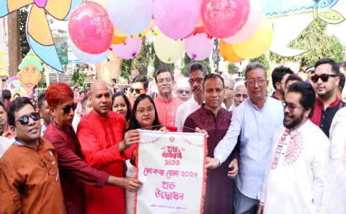 রাঙ্গামাটিতে উৎসবমুখর পরিবেশে বাংলা নববর্ষ বরণ: আনন্দ শোভাযাত্রা ও লোকজ মেলা অনুষ্ঠিত 