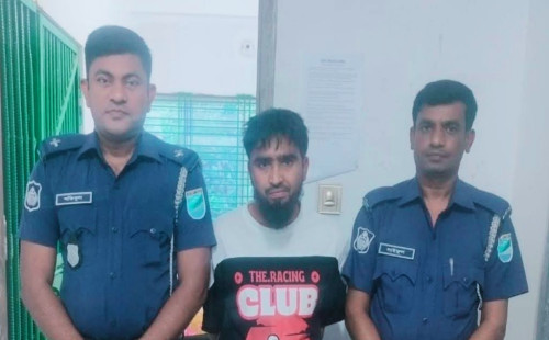 সোনারগাঁও থানা পুলিশ অভিযানে ৬০ পিস ইয়াবা সহ ১ জন মাদক ব্যবসায়ী গ্রেফতার। 