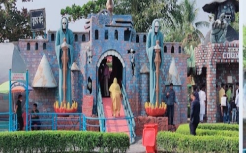 ""নরসিংদী ড্রিম হলিডে পার্ক দিন দিন নারী-পুরুষের অশ্লীলতার অভরায়ন্যর দিকে ধাবিত হচ্ছে .. 
