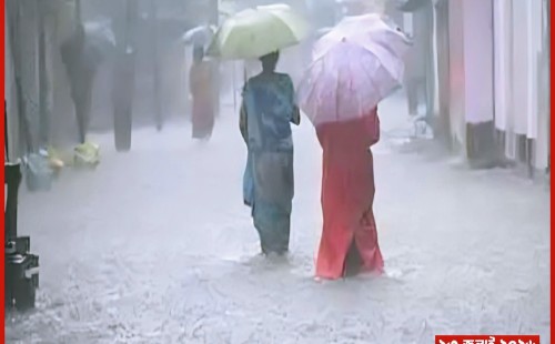 ১৭ বছরে ঢাকায় দ্বিতীয় সর্বোচ্চ বৃষ্টিপাত, আরও ৫ দিন ভারী বর্ষণের সতর্কতা 