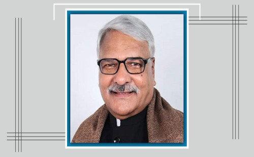 চাঁদা না দেওয়ায় ওই ব্যক্তির ২০টি দোকান ও ৫০টি গোডাউন দখল করেন তারা  সাবেক ডেপুটি স্পিকার। 