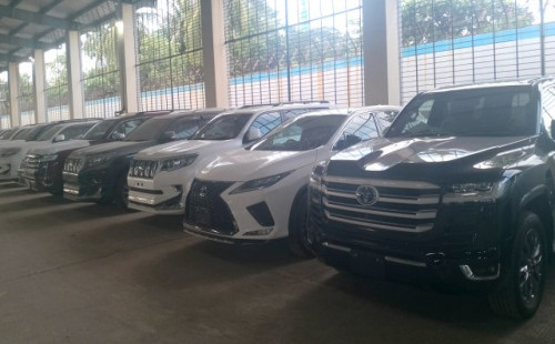 সাবেক সংসদ সদস্যদের শুল্কমুক্ত সুবিধায় আমদানি করা ২৪ গাড়িসহ মোট ৪৪টি গাড়ি নিলামে 