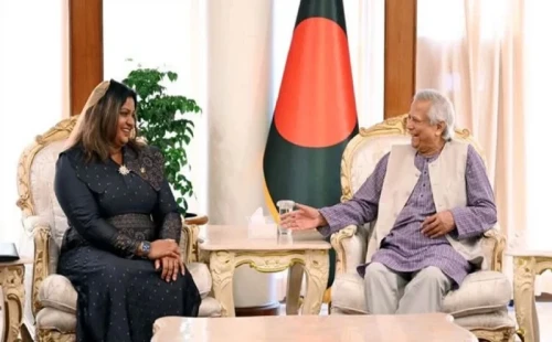 মালদ্বীপের সরকারের প্রতি আহ্বান আরও বেশি বাংলাদেশি কর্মী নিয়োগের কথা বলেন  প্রধান উপদেষ্টা অধ্যাপক মুহাম্মদ ইউনূস। 