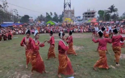 চট্টগ্রামে খাগড়াছড়িতে চলছে বৈসাবি মেলা 