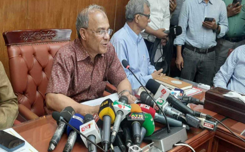 বাংলা নববর্ষ উদযাপন উপলক্ষে সারা দেশে নিরাপত্তা বাড়ানো হচ্ছে বলে জানিয়েছেন স্বরাষ্ট্র উপদেষ্টা 