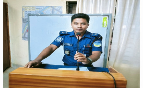 ছাত্রদল নেতাকে মারধরের অভিযোগ এসআই জাহিদুল  এর বিরুদ্ধে 