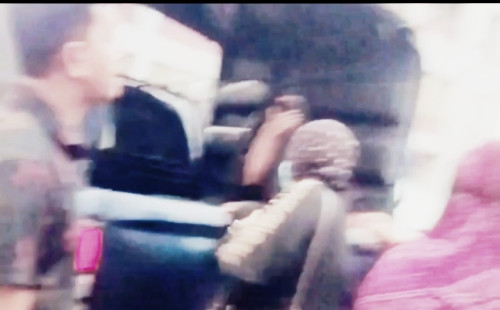 পুলিশের অভিযানে সায়দাবাদ আবাসিক হোটেল নাহিদ ও রোজভেলি   থেকে ৫জন আটক 