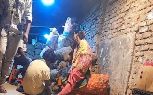 রাজধানীর যাএাবাড়ীতে মাদকের সয়লাব দীর্ঘদিন যাবত চলছে প্রশাসনের নাকের ডগায় 